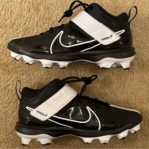 Nike Force Zoom Trout 7 Pro Baseball Cleats Black White CQ7642-009 Boy’s Size 4Y
